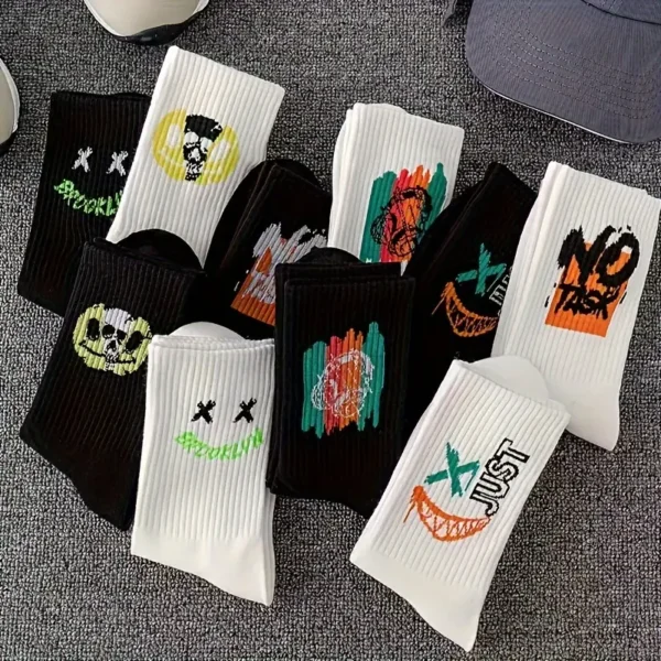 5 Pairs of Random Style Geometric Pattern Men's Mid-Calf Socks Suitable for All Seasons - Image 5